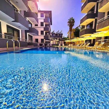 Kiralik Havuzlu 1+1 Apartamento *