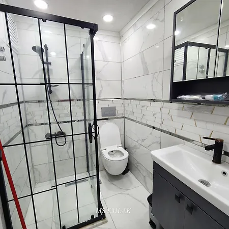 Appartement Kiralik Havuzlu 1+1
