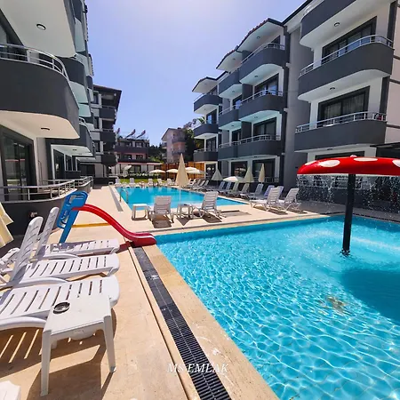 Apartmán Kiralik Havuzlu 1+1 Side